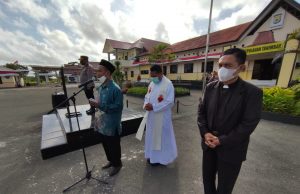 Personil Polres Kepulauan Tanimbar teken pernyataan anti Narkoba dan giat doa bersama