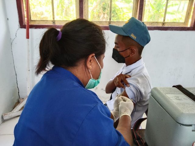 13. Kormomolin Vaksin