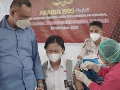 Gelar Vaksinasi di SMA N. 8 Saumlaki, 188 orang kembali disuntik Vaksinator Polres Tanimbar