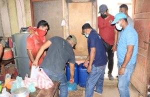 32 Liter Sopi diamankan petugas pada kegiatan Operasi “Antik Siwalima 2021” Polres Tanimbar hari pertama