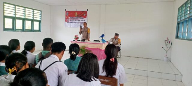 6E5ACFC6-2E7D-4752-B40C-45DA7FC3CEC4