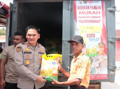 Ringankan beban Warga, Kapolres Kepulauan Tanimbar pimpin Gerakan Pangan Murah (GPM)