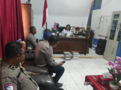 Sambangi SMPN 2 Saumlaki, Sat Lantas Polres Kepulauan Tanimbar implementasikan program ‘pela cilik manise’