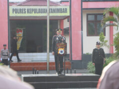 Peringati Hari Ibu ke-97, para Srikandi Polres Kepulauan Tanimbar dilibatkan sebagai Petugas upacara