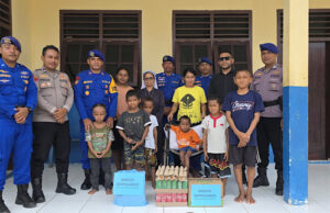 Jelang Natal, Sat Polairud Polres Kepulauan Tanimbar bersama BKO Ditpolairud berbagi Kasih di Panti Asuhan