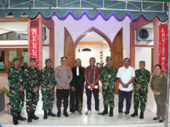 Jamin rasa aman, Kapolres Kepulauan Tanimbar bersama Forkopimda pantau sejumlah Gereja saat Ibadah malam Natal