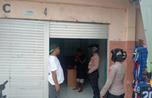 Jaga kondusifitas, Polsek Tanut tingkatkan patroli dialogis pada keramaian dan pertokoan