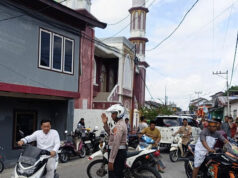 Tingkatkan keamanan dan kelancaran Ibadah Sholat Jumat, Sat Lantas Polres Kepulauan Tanimbar Gelar Pam Gatur Lalin