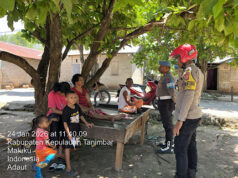 Perkuat keamanan, Polsek Selaru optimalkan patroli dialogis dan sosialisasi KUHP baru