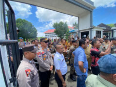 Polres Kepulauan Tanimbar kerahkan Personel, kawal aksi unjuk rasa berjalan kondusif