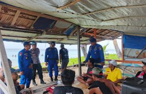 Libur Idul Fitri aman, Sat Polair Polres Kepulauan Tanimbar dan Basarnas perketat pengamanan di Pantai Weluan