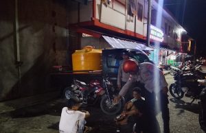 Jaga Kamtibmas tetap kondusif, Polsek Tansel bubarkan kelompok Pemuda saat mengkonsumsi miras