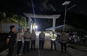 Pastikan berlangsung khidmat, Jajaran Polres Kepulauan Tanimbar amankan Misa Kamis Putih