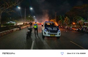 Polres Kepulauan Tanimbar siagakan Personel amankan Ibadah Malam Paskah dan Pawai Obor di 3 Jemaat GPM