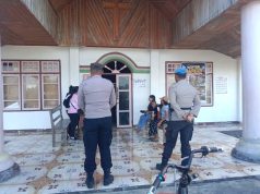 Pastikan Kamtibmas kondusif, Polsek Fordata monitoring dan amankan lokasi Nobar Piala Dunia 2026