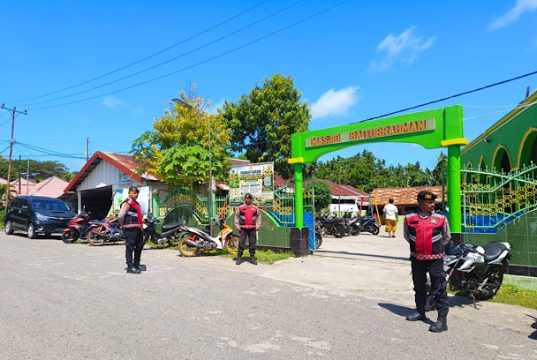 Siaga Sholat Jumat, Sat Samapta Polres Kepulauan Tanimbar patroli ke sejumlah Masjid