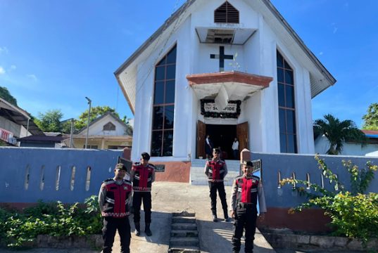 Patroli di sejumlah Gereja, Sat Samapta Polres Tanimbar gelar pengamanan Ibadah Minggu