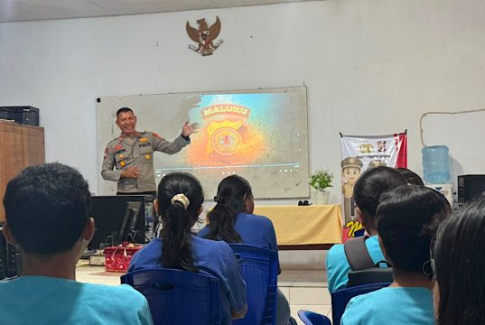 Tingkatkan kesadaran Hukum sejak dini, Polres Kepulauan Tanimbar gelar program “Polisi Mengajar”